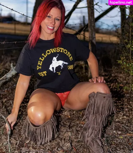 Bikerchik250 OnlyFans Thumbnail #1pttUBDgDm