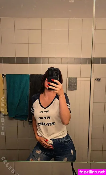 Bikergirl21 OnlyFans Thumbnail #7Hv1d8hGIN