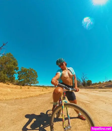 Bikerides OnlyFans Thumbnail #6OT8I8K2D2