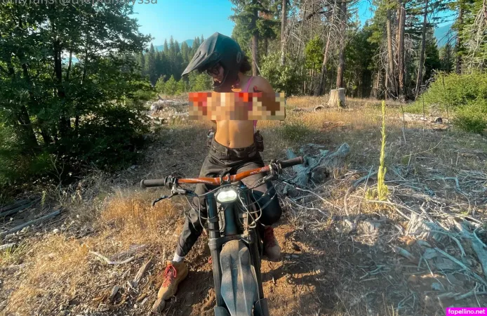 Bikerides OnlyFans Thumbnail #EikMiu4LNy