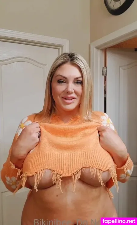 Bikinibee 1 OnlyFans Thumbnail #QZ1fUqDoU0