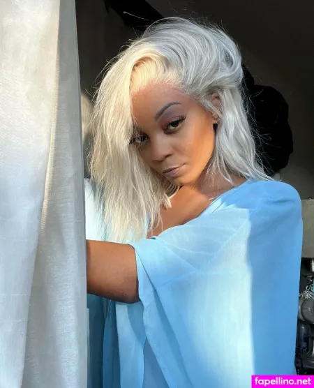 Bikinigodlexc OnlyFans Thumbnail #kn5uFoDihK