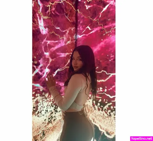 Bilin Akgurgen4 OnlyFans Thumbnail #NNFkC7J4Zk