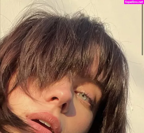 Billie Eilish OnlyFans Thumbnail #FKa9XpAaen