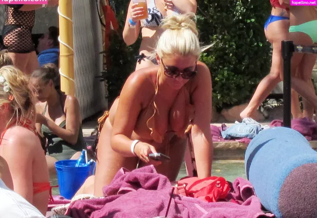 Billie Faiers OnlyFans Thumbnail #LrJJWrhMtZ