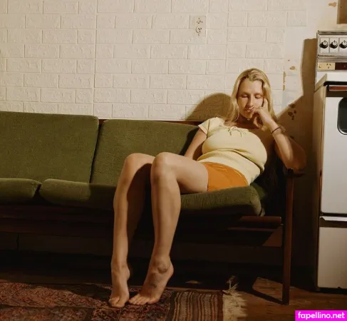 Billie Marten OnlyFans Thumbnail #162Il8QwaU