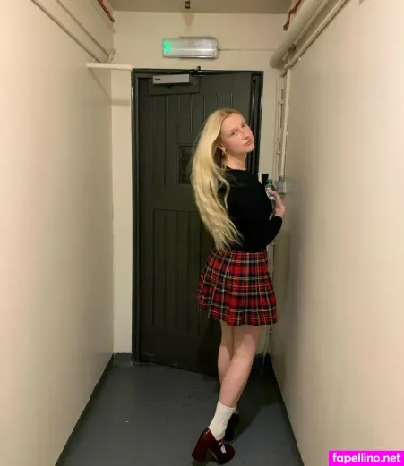 Billie Marten Main Profile Photo
