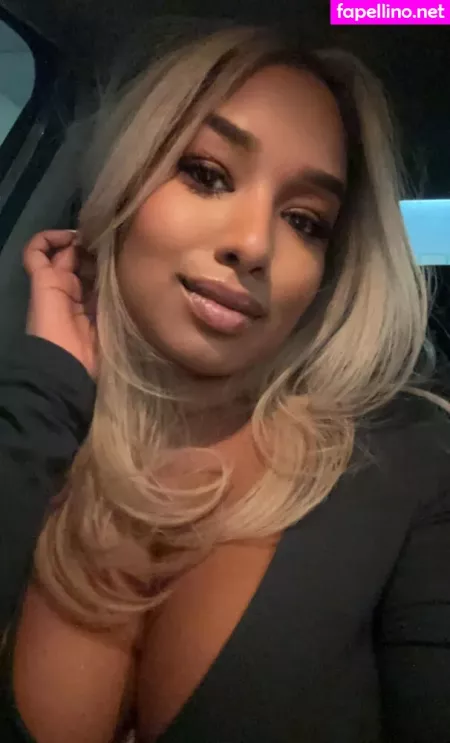 Billiondollarboobs OnlyFans Thumbnail #20aWQXS3Rh