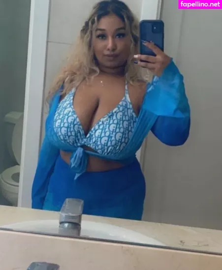 Billiondollarboobs OnlyFans Thumbnail #Qky9VSZzxD