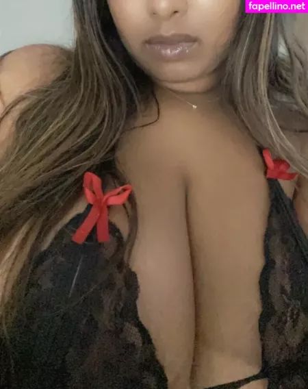 Billiondollarboobs OnlyFans Thumbnail #TIuxJDecrd