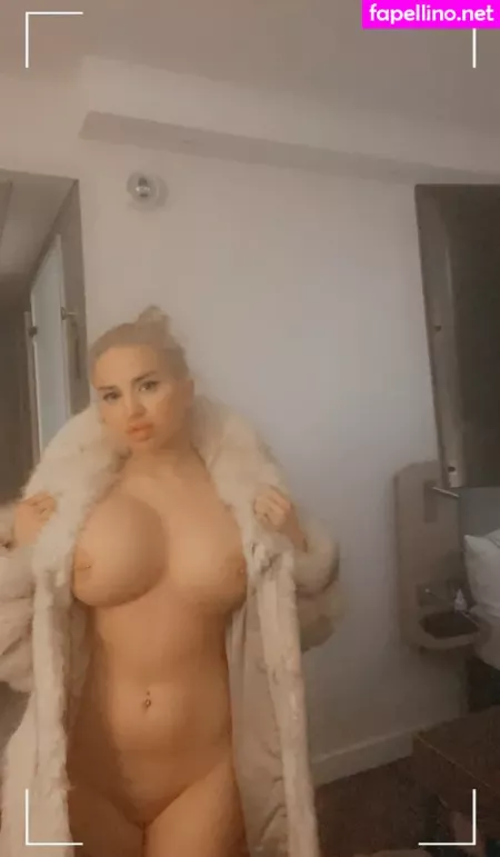 Bimbo Bunny 2000 OnlyFans Thumbnail #ELWhaw0zLc