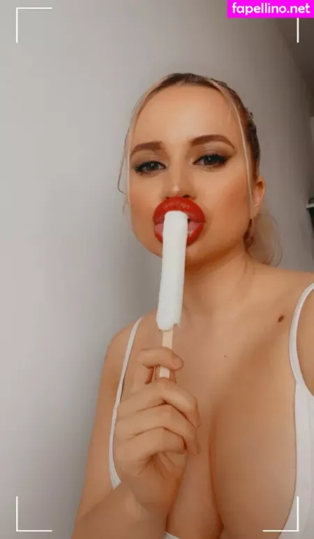 Bimbo Bunny 2000 OnlyFans Thumbnail #siolSZT5xb