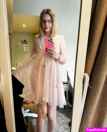 Bimbo Jenny OnlyFans Thumbnail #plrKChWScn