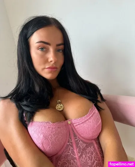 Bindilondonfree OnlyFans Thumbnail #cHLt3Pqp4Q