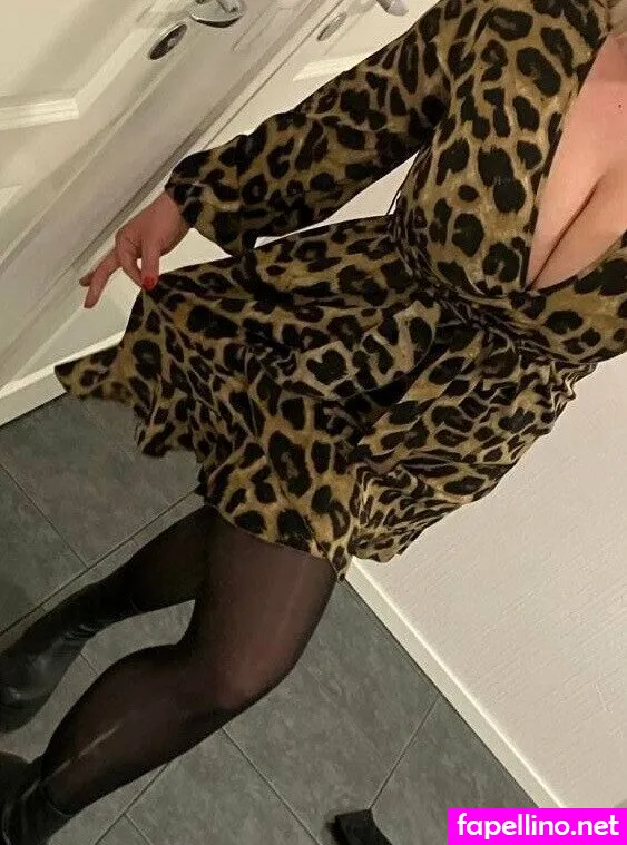 binnicaof, wifey.nextdoor Nude Leaked OnlyFans Photo #TXuAxMmGIr