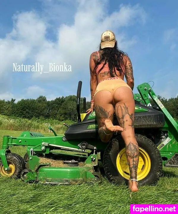 bionkasimone, https:, naturally_bionka, naturallybionka Nude Leaked OnlyFans Photo #IbbUHMonvL