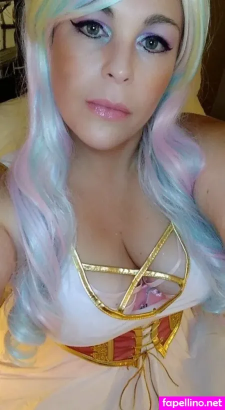 Birdievoncherri OnlyFans Thumbnail #HO9FcBY6EP