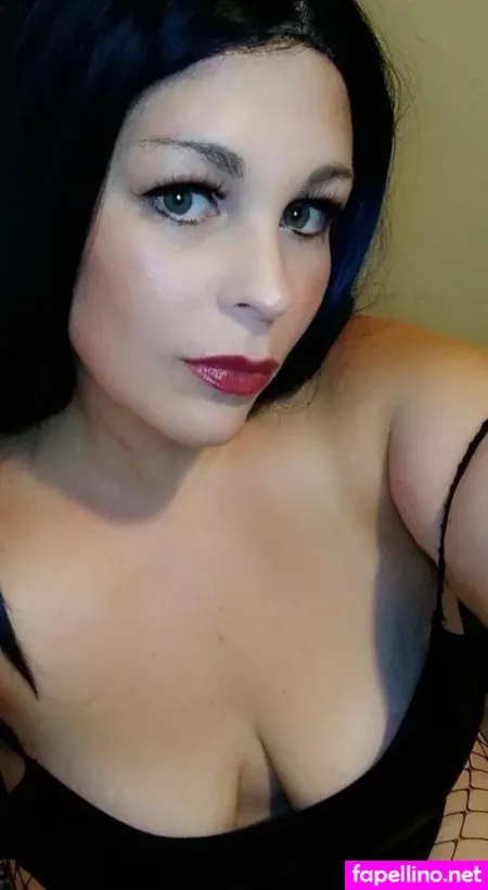 Birdievoncherri OnlyFans Thumbnail #xR0EybI1Nf