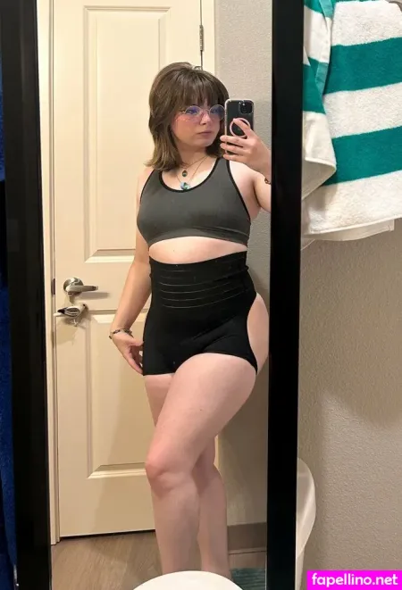 Birdmoder OnlyFans Thumbnail #D6oP3JEUx3