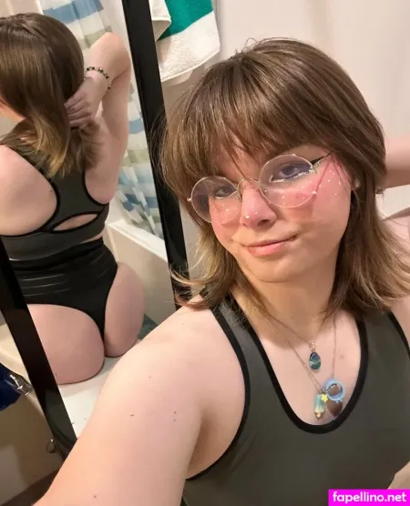 Birdmoder OnlyFans Thumbnail #N6Z4Vven4P