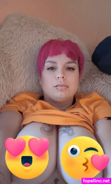 Bisousxbisousoxx OnlyFans Thumbnail #7bm4UYIrXo