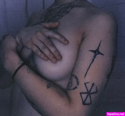 Bitbirdies OnlyFans Thumbnail #B7jLNdSCq0