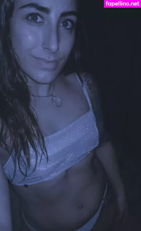 Bitchpleassse OnlyFans Thumbnail #emScUKsf0C