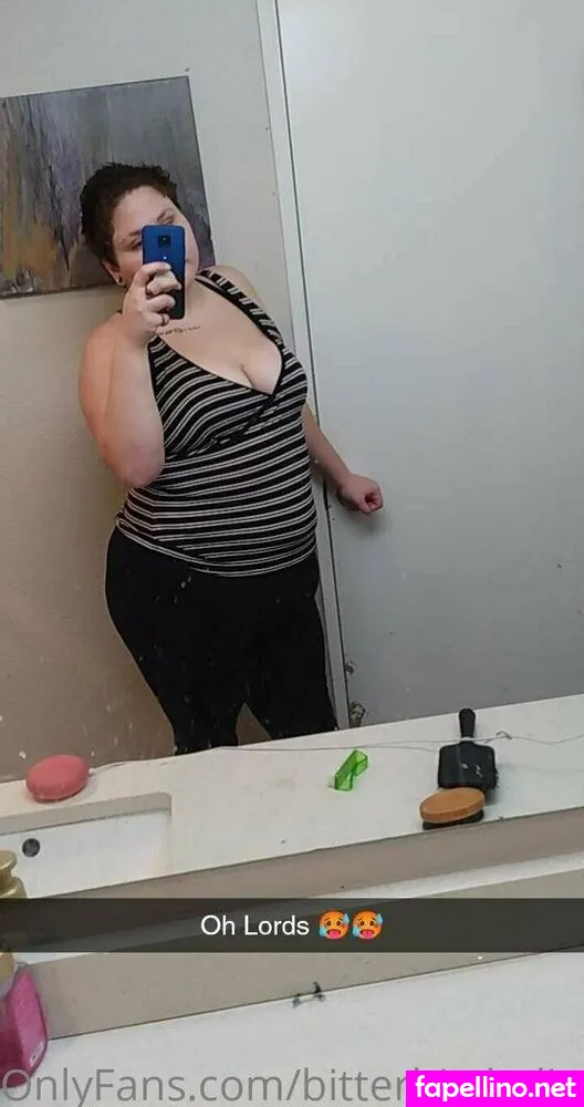 bitglitboss, bitterbitchglitter Nude Leaked OnlyFans Photo #GZma4j18bG