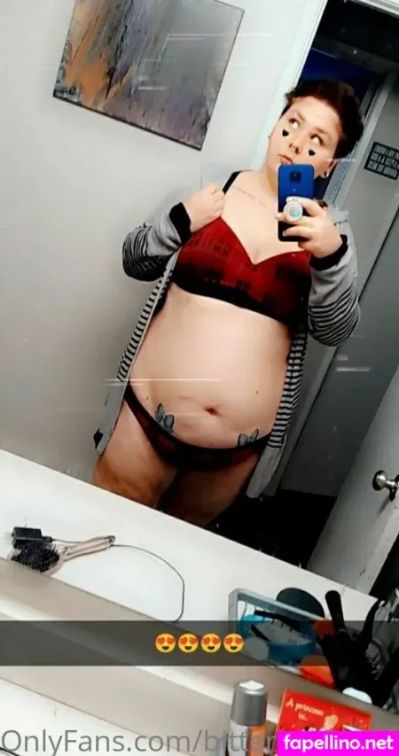 Bitterbitchglitter OnlyFans Thumbnail #v89TerdmQu