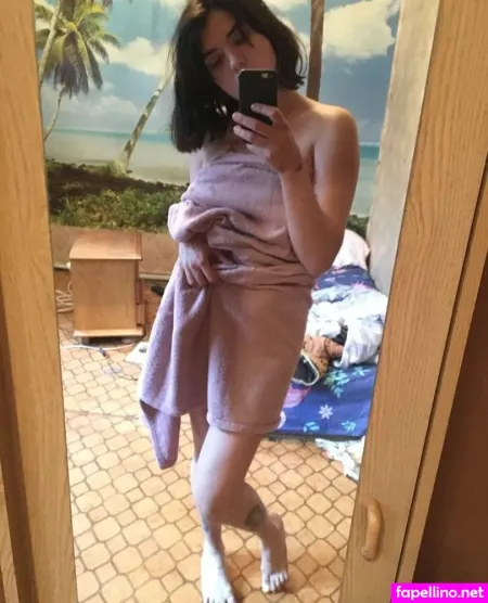 Bitterhoney99 OnlyFans Thumbnail #i00tQNLHzs