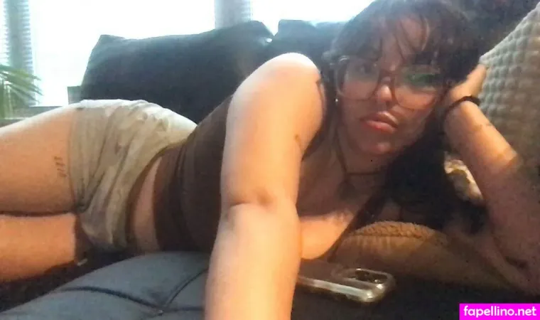 Bittycrushx OnlyFans Thumbnail #4xtmiCbBXO