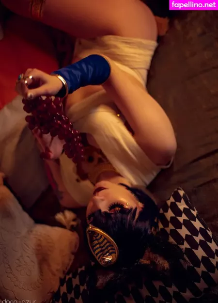 Bizarre Deer OnlyFans Thumbnail #Z2u0f33ahH