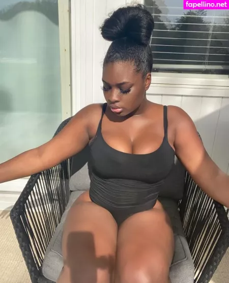 Blacbombshell OnlyFans Thumbnail #aZoSVDhcdX