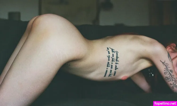 Black Absinthe OnlyFans Thumbnail #LHyKOHrmG5