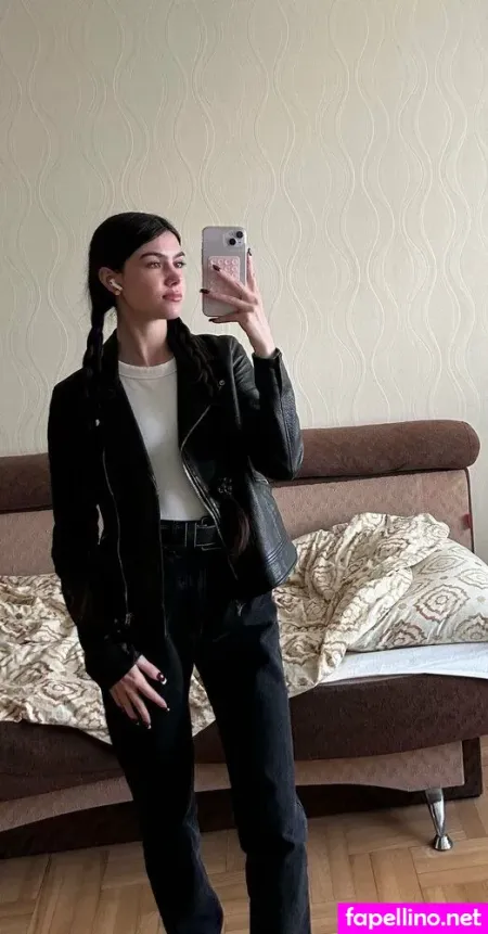 Black Bunny1 OnlyFans Thumbnail #3nenQgNXSX