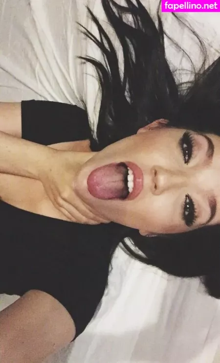Blackhairporcelainskin OnlyFans Thumbnail #kGRyaTAJDu