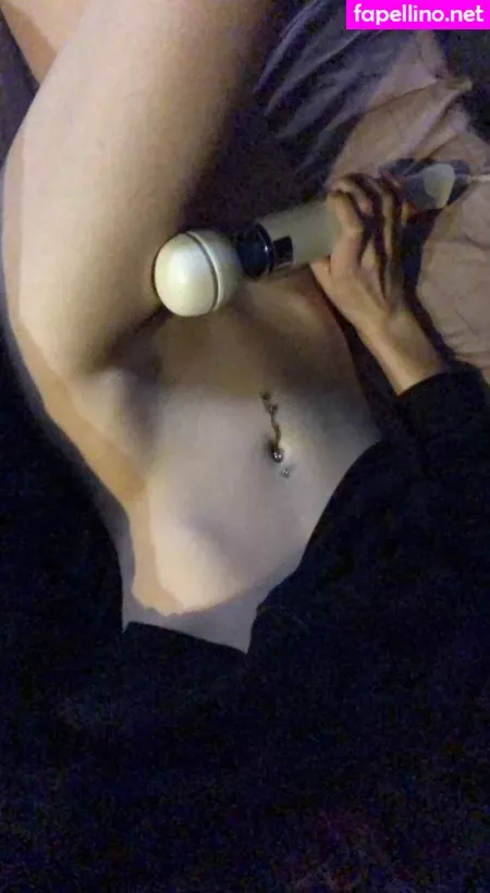Blackhairporcelainskin OnlyFans Thumbnail #nahuMBly4e