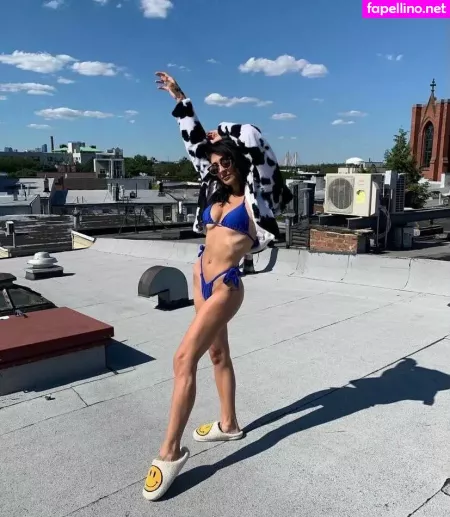 Blackheartburlesque OnlyFans Thumbnail #RIrPSZ4K59