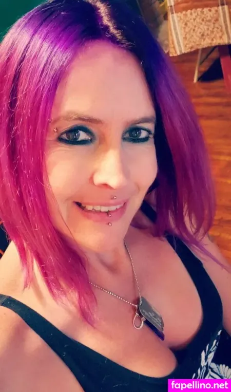 Blackhertz OnlyFans Thumbnail #MCi5MmE2Z8