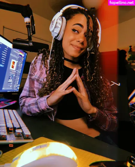 Blackkrystel OnlyFans Thumbnail #9z0a8Rto7p