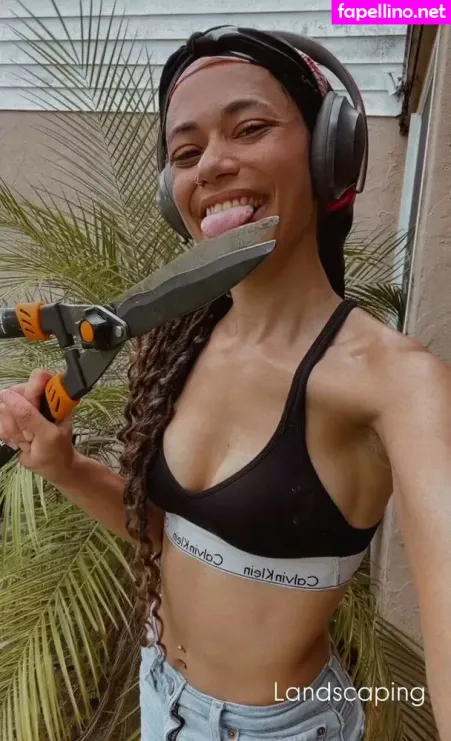 Blackkrystel OnlyFans Thumbnail #zEPZ8mfiOS