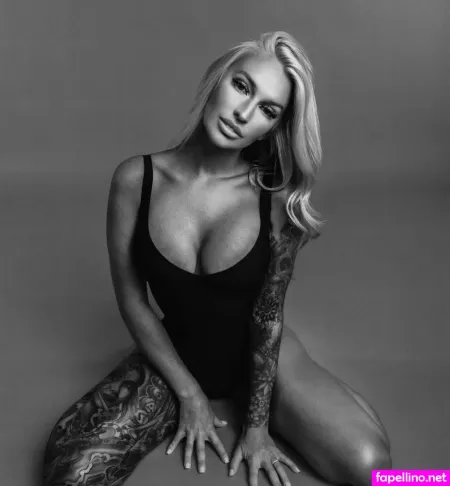 Blacktoppingblondie 2 Main Profile Photo