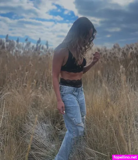 Blair Hollow OnlyFans Thumbnail #l99CMva5ho