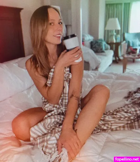 Blair Hollow OnlyFans Thumbnail #xoQsSRltob