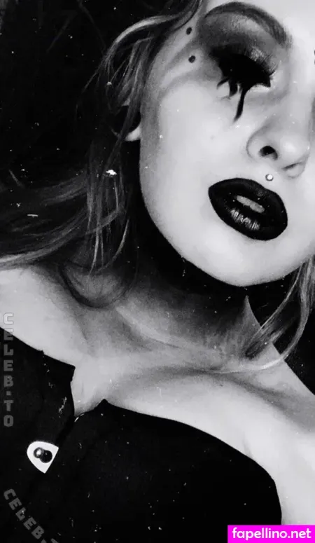 Blairebtchproject OnlyFans Thumbnail #hJJ92w5XpN