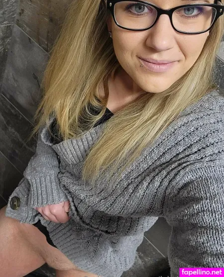 Blairsage00 OnlyFans Thumbnail #B4qHVQtOUa