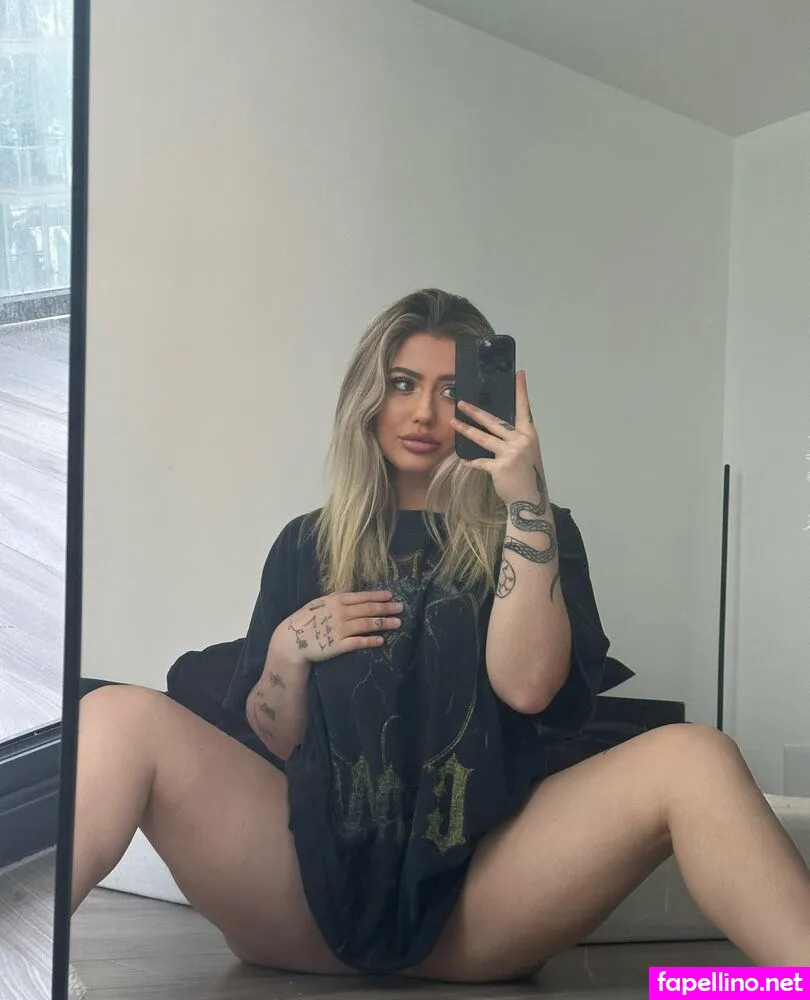 blair_smithh, blairsmithh Nude Leaked OnlyFans Photo #2YAJdLIzaC