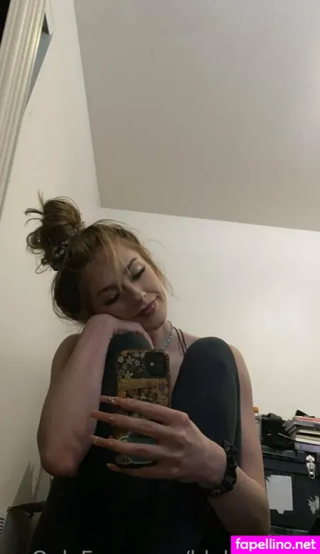 Blakebloom OnlyFans Thumbnail #rb7Q1uDPiK