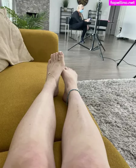 Blakeblossomxxx OnlyFans Thumbnail #7T4t0rvO25