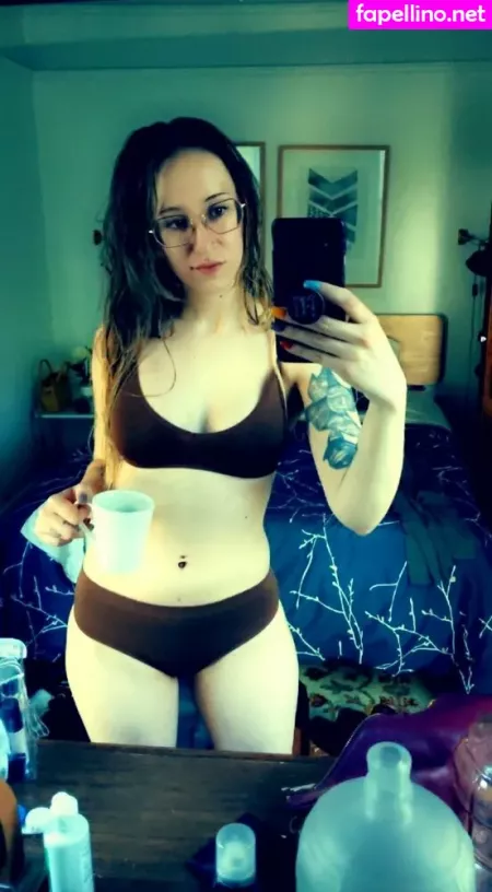 Blamevalerie OnlyFans Thumbnail #j7SR7exXlm